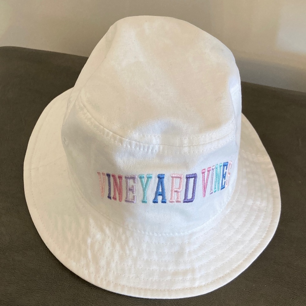 Children’s Vineyard Vines White Bucket Hat One Size NWT